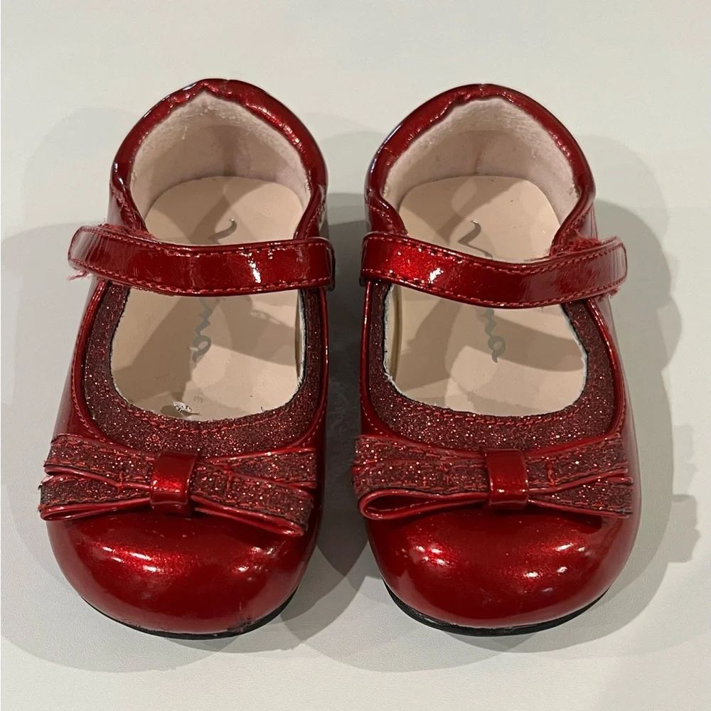 Nina Red Patent Mary Janes Sz 5
